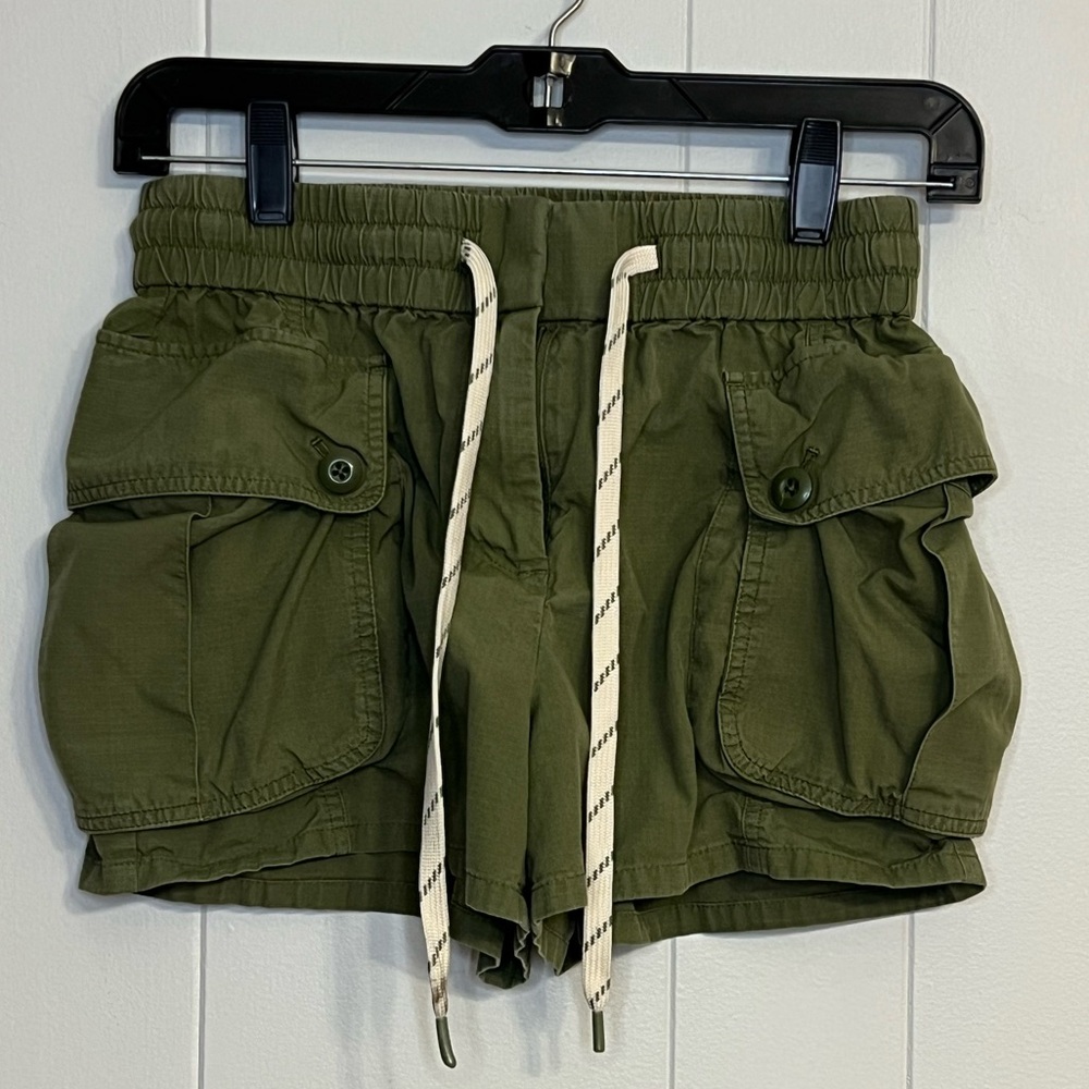 J.Crew women's pull-on cargo shorts in green Size‎ XS